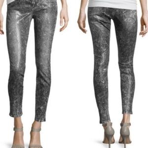 Current Elliott- Ankle Skinny in Snakeskin with metallic finish- 26